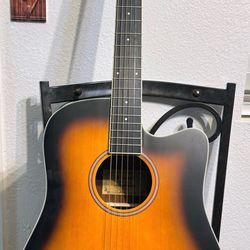 Acoustic Guitar DONNER