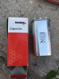 Capacitor