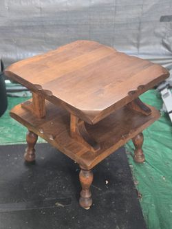 2 solid wood coffee tables