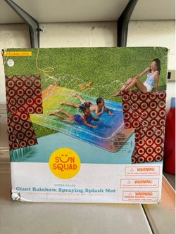 Giant  Spraying Splash Mat