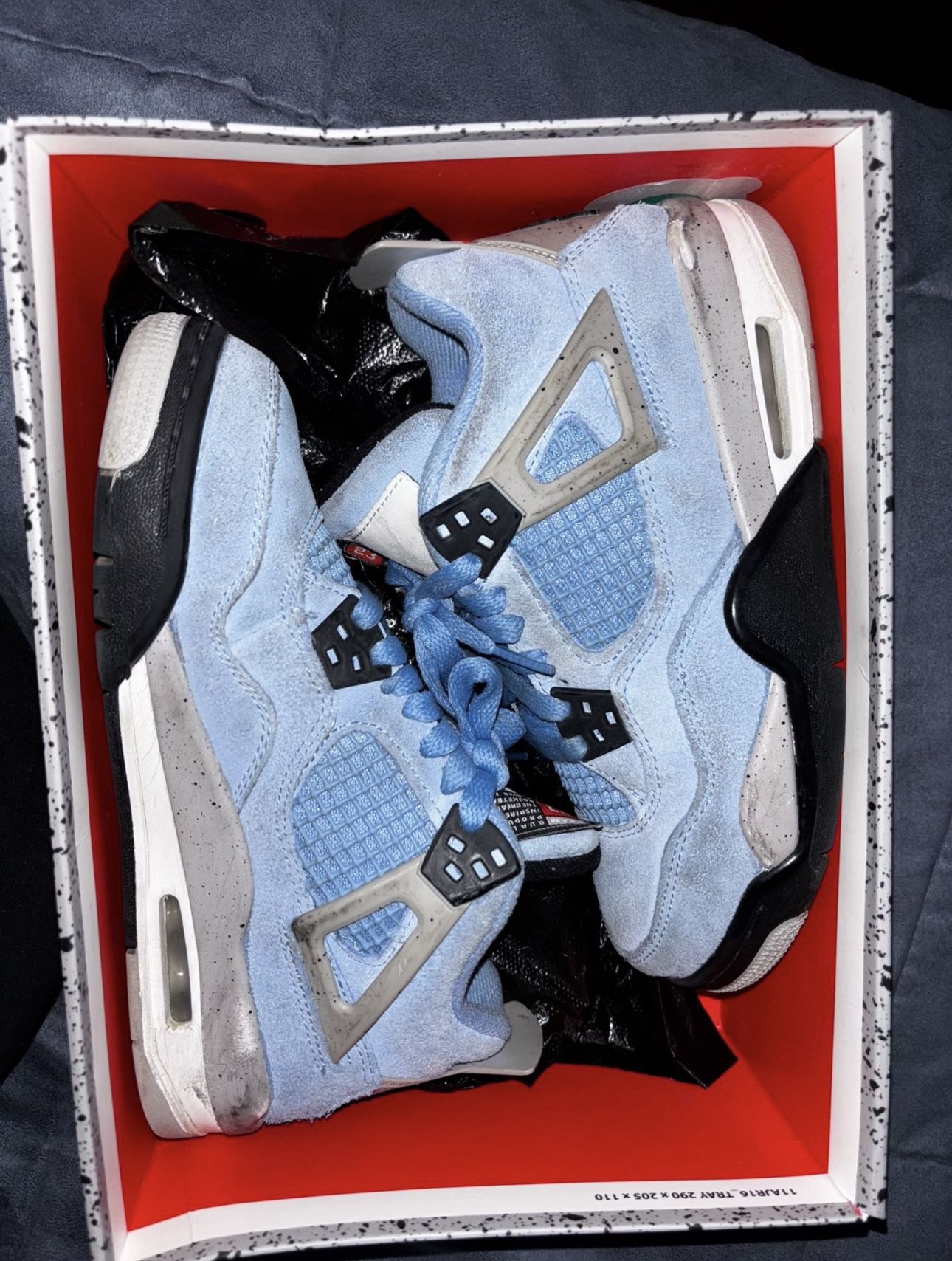 Jordan 4 Unc Blue