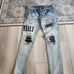 Amiri men Jean