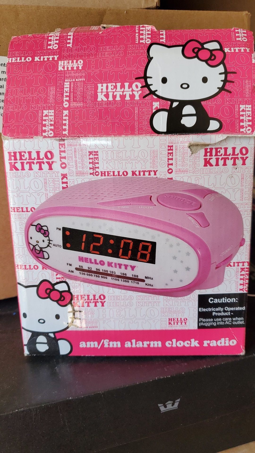 Hello Kitty Clock/AM FM Radio