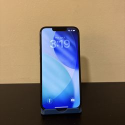 Unlocked iPhone 16e Black 128GB, 95% Battery Health, Open box