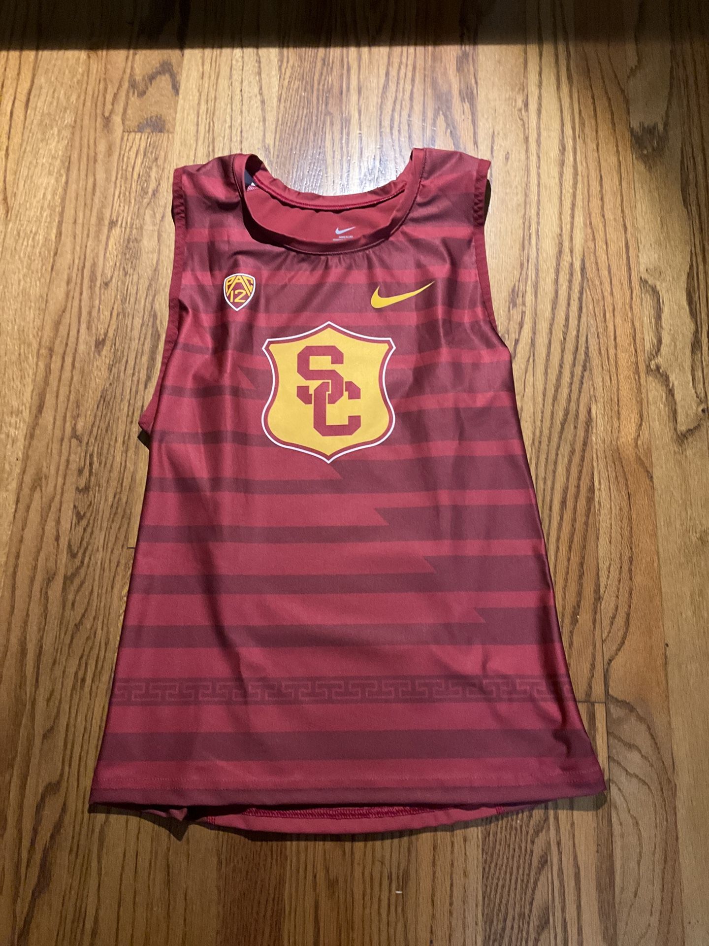 NEW Nike USC Trojans Track Field Team Player Issued Running Top