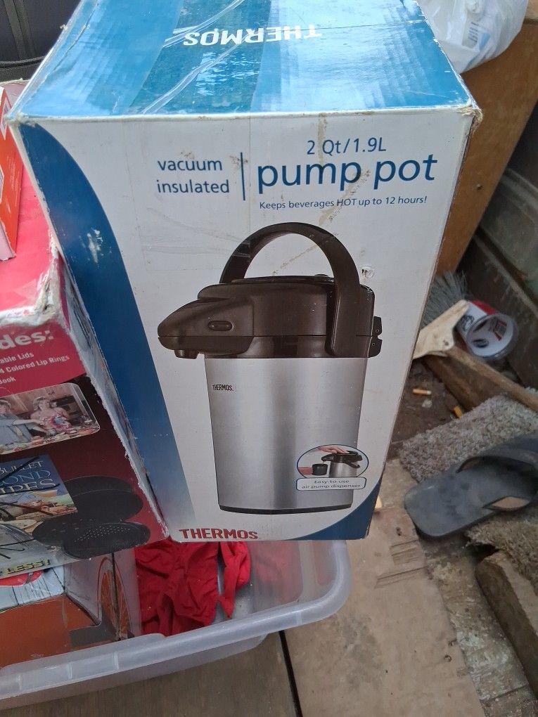 Vacuum Insulated Pump Pot