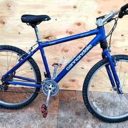 Cannondale F600 Comp Mountain Bicycle