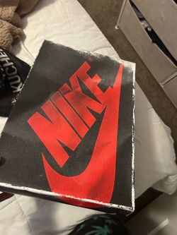 Jordan 1 size 9.5 rare air