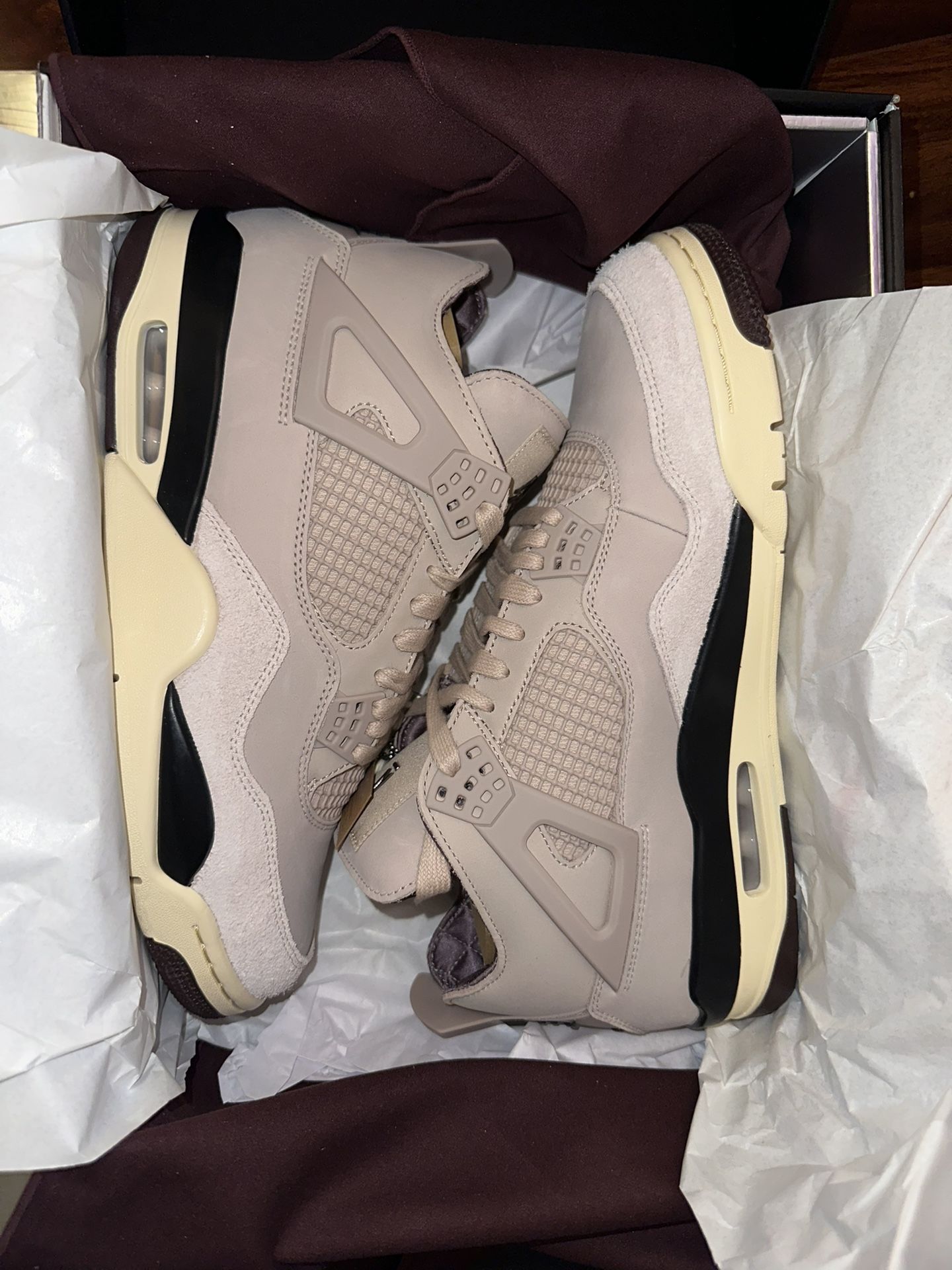 Jordan 4 A Ma Maniere DS Men's Size 11