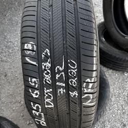 4 MICHELIN 235/65/18 Tires