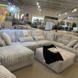 Living Room Furniture Sectional Couch 🛋️ Fast Delivery 🚚 Take Home Pay Later Only $35 Down Payment 