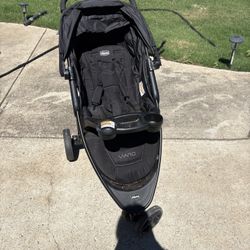 Chico Viaro Folding Stroller