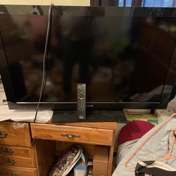 40 inch sony tv with remote works great 