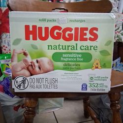 Una Caja De Wipes Por $14