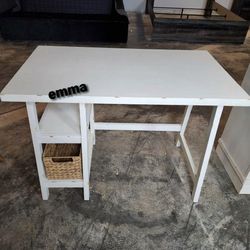 BRAND NEW // Mirimyn Home Office Small Desk 