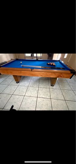 Real pool table billiards pool table