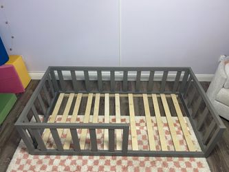 Full-size Montessori frame
