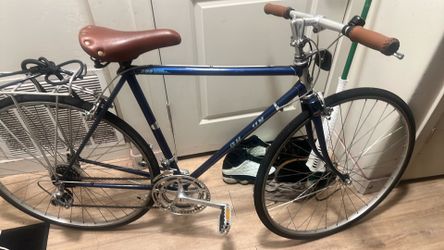 vintage Shogun 200 model, which is a Japanese-made steel frame