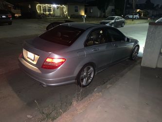 2011 Mercedes-Benz C-Class