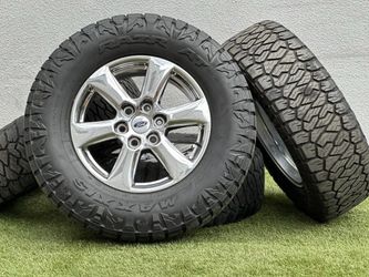 Limited OEM 18" Ford F-150 Wheels Fx4 Chrome Rims 33” A/T Tires Expedition F150 Lariat XLT Expedition