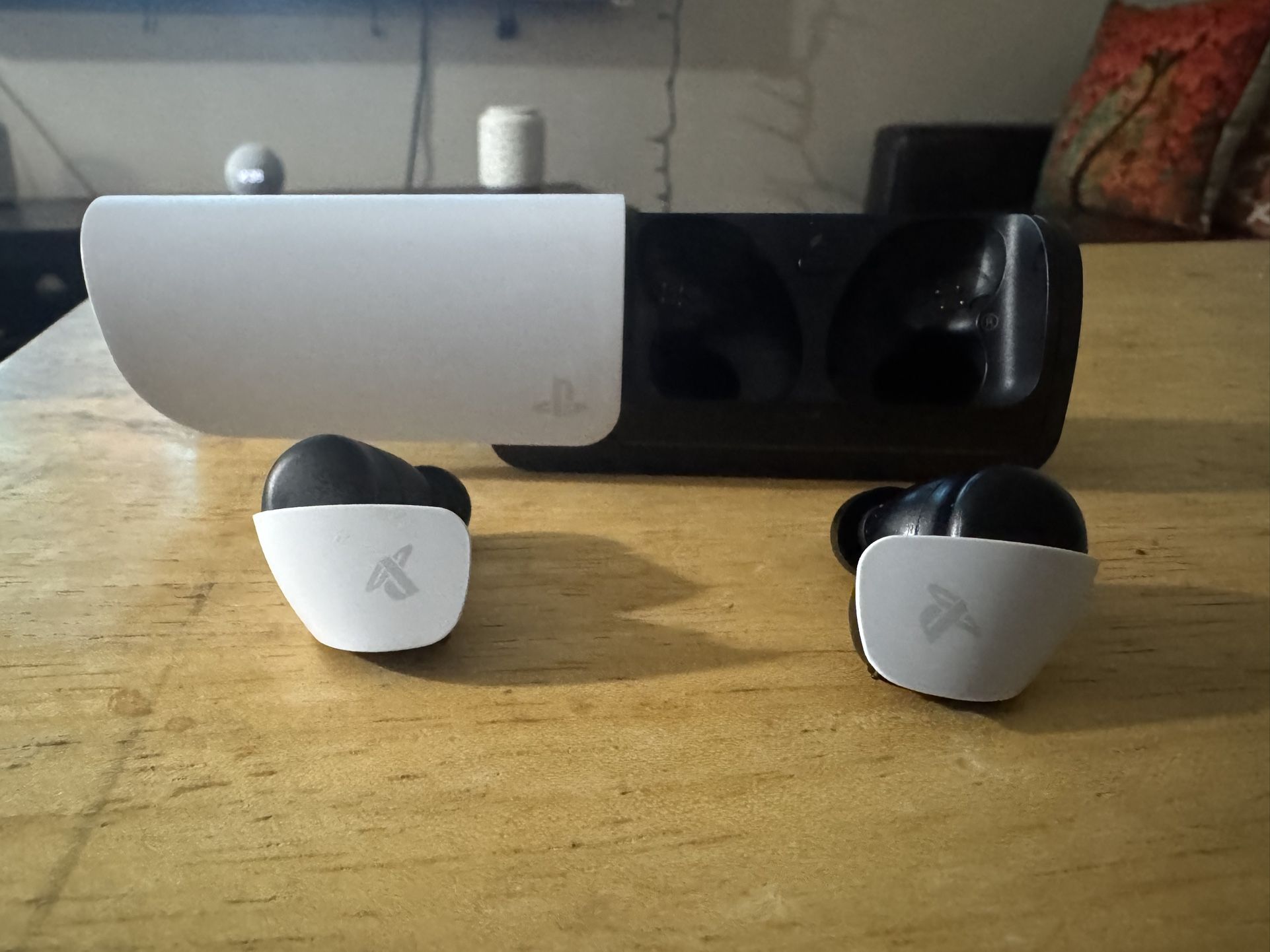 Earbuds Play5