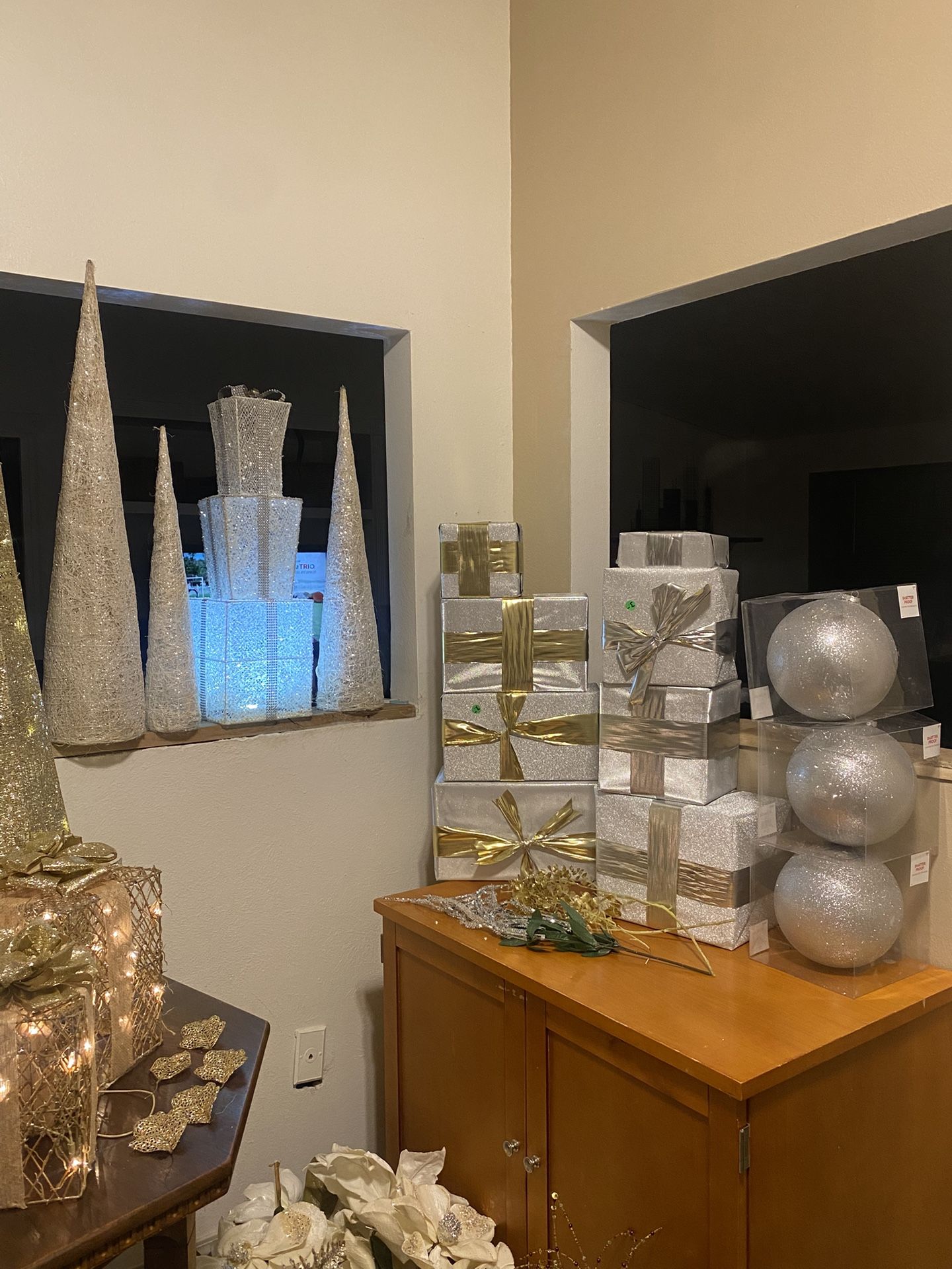 Wedding DECORATIONS gift boxes and silver balls $20