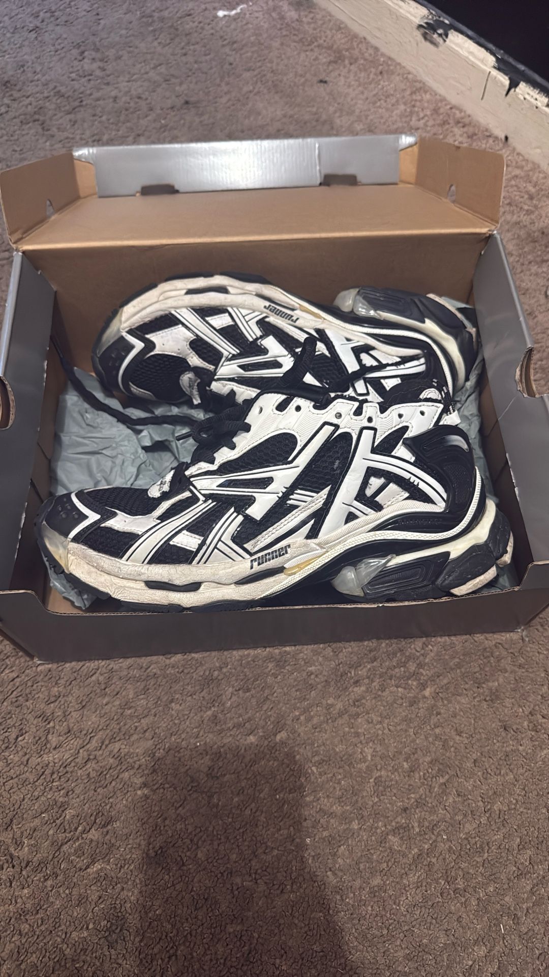 Balenciaga Runners