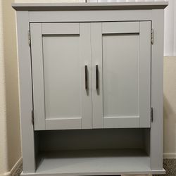 Storage cabinet