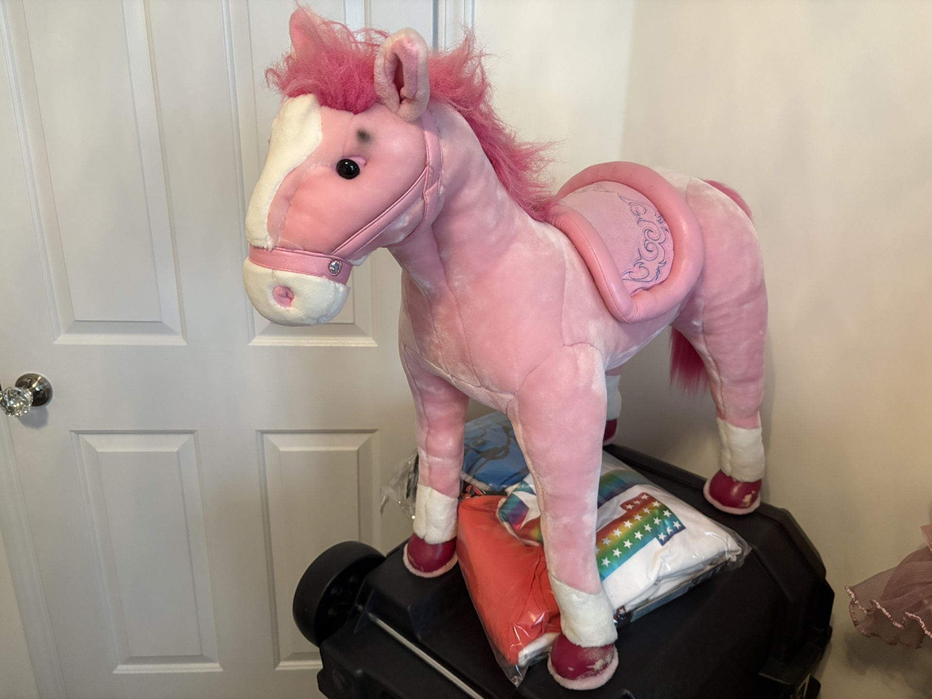 Large Pink Plush Toy Horse with Saddle – Cute & Cozy