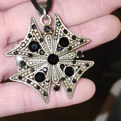 Beautiful Gothic Necklace