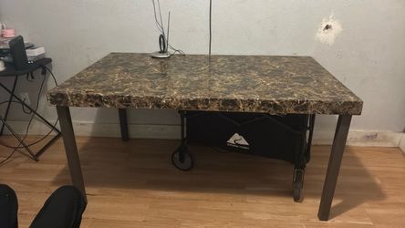 Diner table