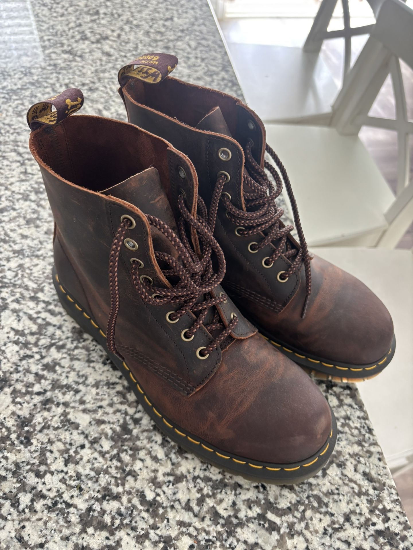 Dr martin Boots