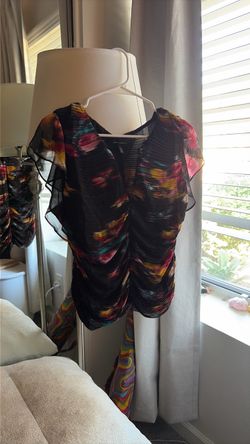 White House Black Market Top