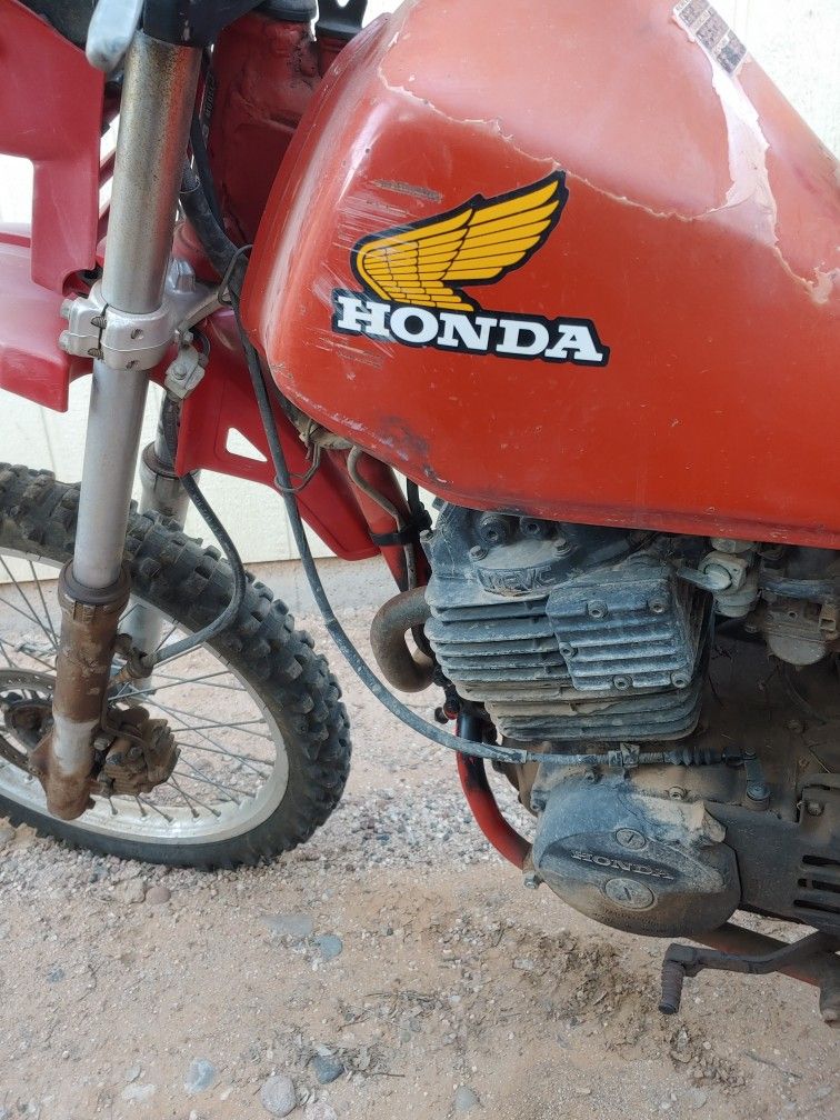 1983 Honda xl600r Enduro bike