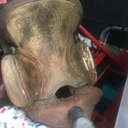 Old Used Western Saddle In Need Of Repair