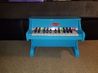 Melissa and Doug Piano