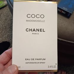 Co Co Chanel vintage Mademoiselle Eau De Parfum 3.4 FL. OZ. 100 ml.