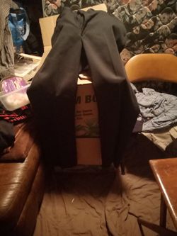 Men's Black Dress Pants ( 38x32)