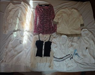 (7 Pieces) Womens Lot of Vintage Tops
