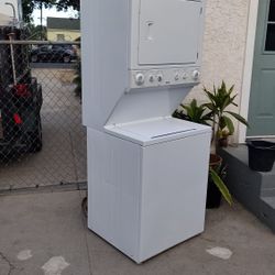 Stackable Washer Gas Dryer 