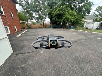 DJI Avata 2 Combo Drone