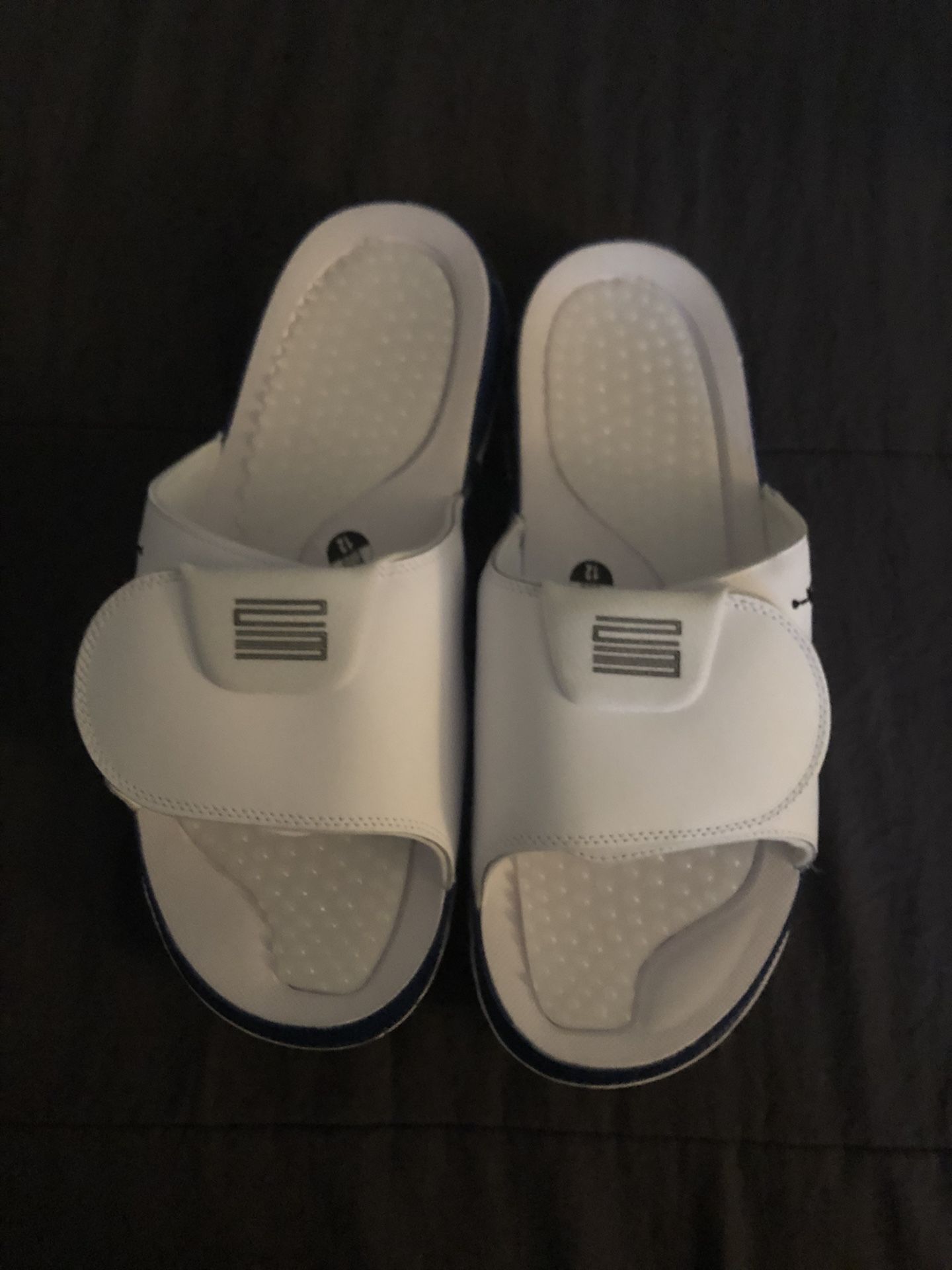 Jordan slides size 12 men's