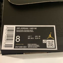 jordan 1 mid se 