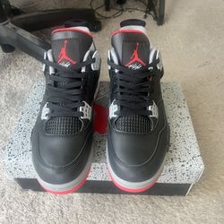 Jordan 4 bred reimagined size 11 🔥 