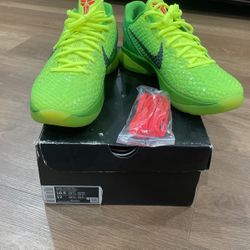 Kobe VI Protro Grinches