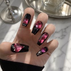 Black pink press on nail