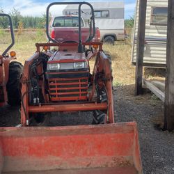 Kubota Tractor 