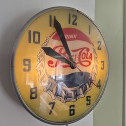 1950's Pepsi Lite Up Clock. 