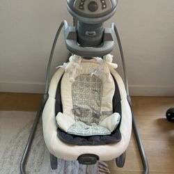 Graco Baby Swing 