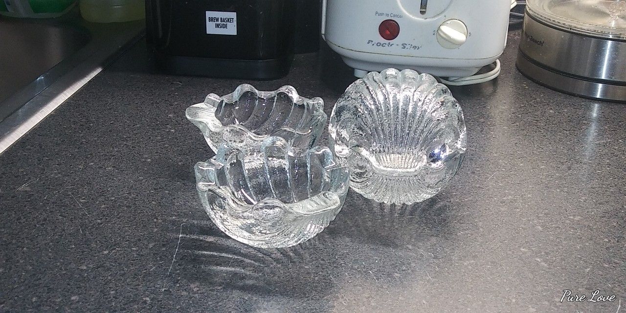 Vintage Glass Trinket Bowls